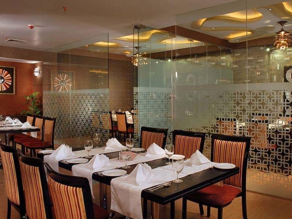 Fortune Park Vallabha - Member ITC Hotel Group, Hyderabad Exterior foto