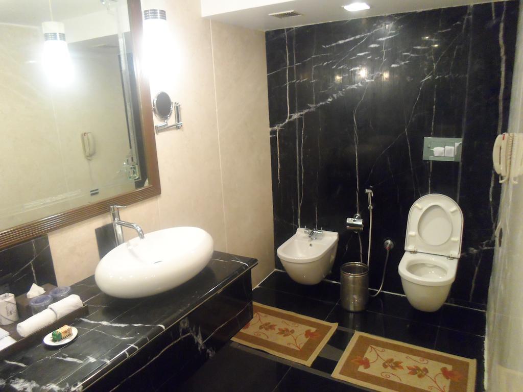 Fortune Park Vallabha - Member ITC Hotel Group, Hyderabad Exterior foto