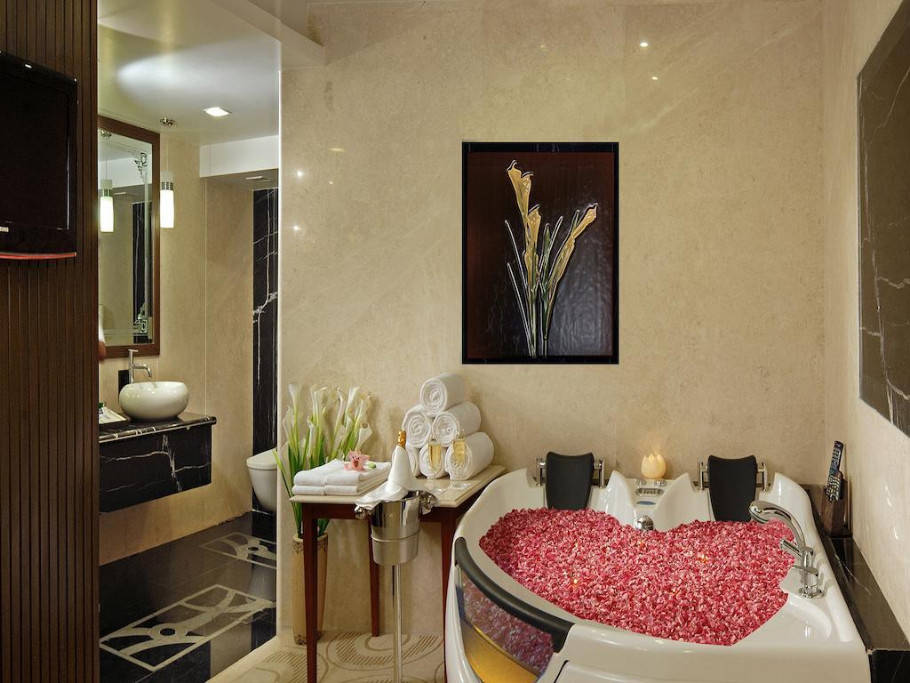 Fortune Park Vallabha - Member ITC Hotel Group, Hyderabad Exterior foto